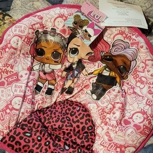 SOLD   LOL mini saucer chair